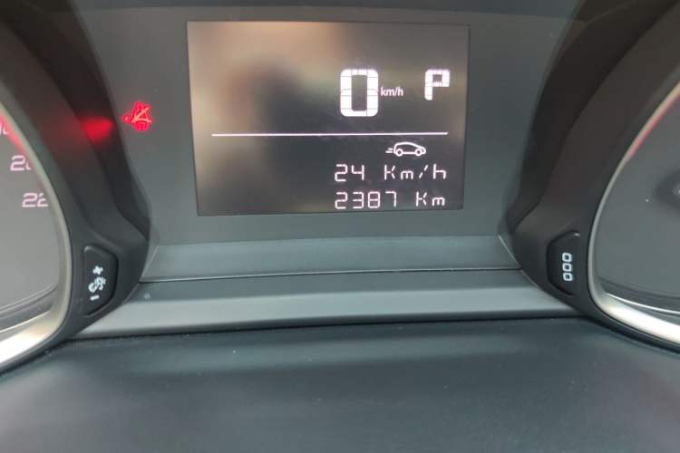 Used Peugeot 4008 2021 360THP Sharp Edition Odometer Close Up