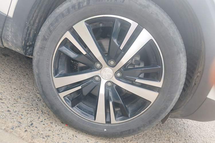 Used Peugeot 4008 2021 360THP Technology Edition Right Front Wheel Hub