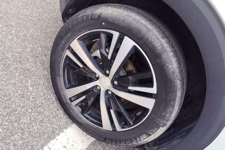 Used Peugeot 4008 2021 360THP Technology Edition Right Rear Wheel Hub