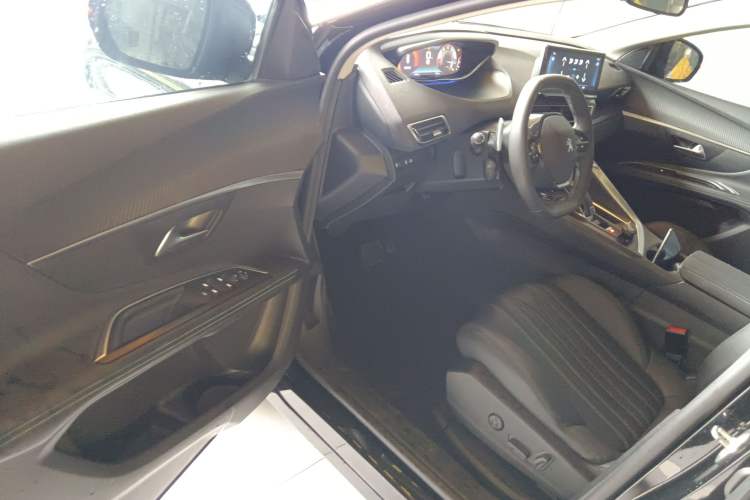 Used Peugeot 4008 2022 400THP Night Tech Edition Driver Seat