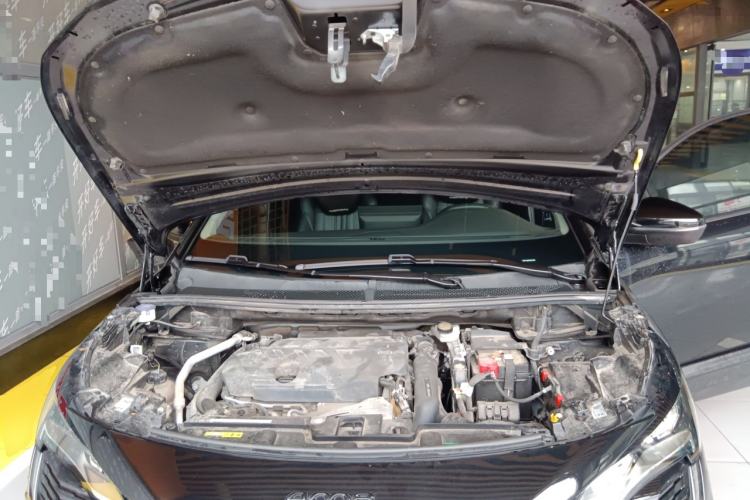 Used Peugeot 4008 2022 400THP Night Tech Edition Engine Bay