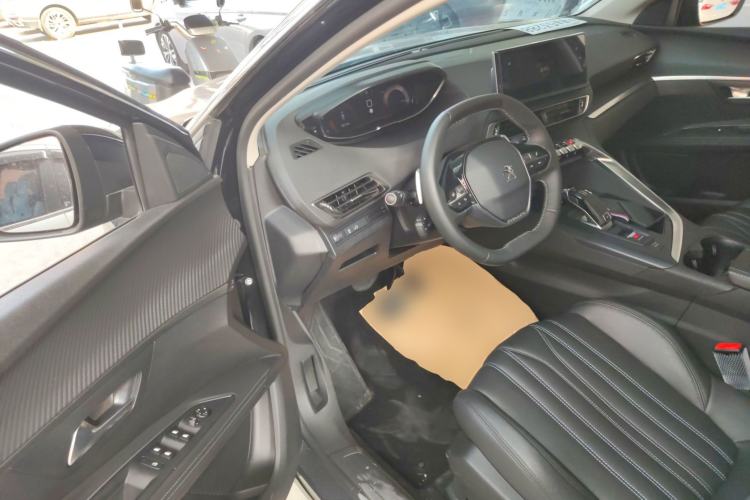 Used Peugeot 4008 2022 400THP Night Tech Edition Interior 3