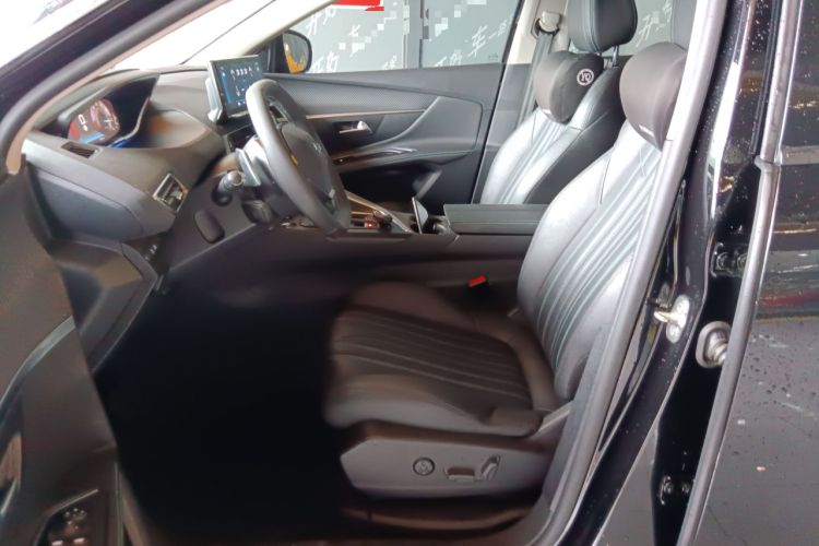 Used Peugeot 4008 2022 400THP Night Tech Edition Left Front Seat