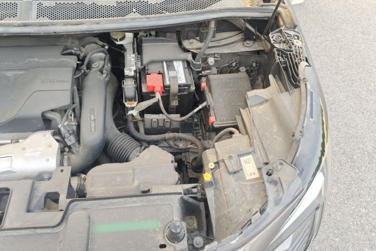 Used Peugeot 4008 2022 400THP Comfort Edition Engine Bay Left