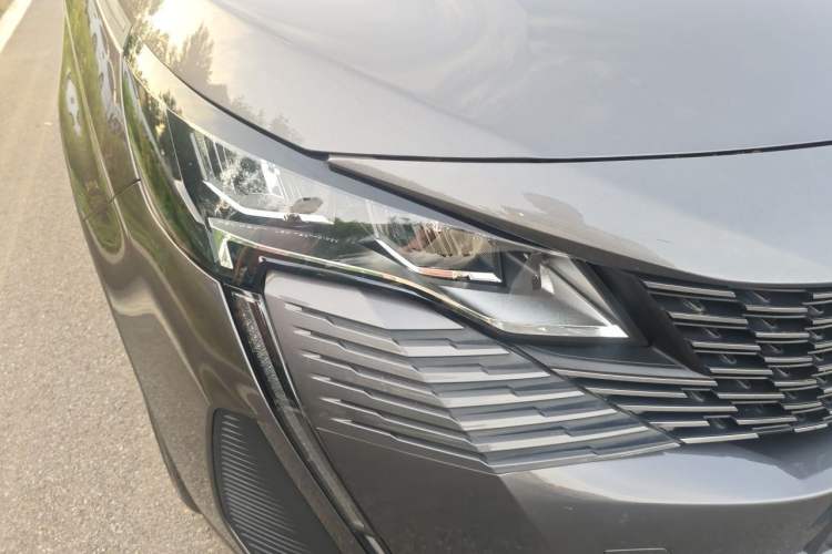 Used Peugeot 4008 2022 400THP Comfort Edition Right Front Headlight