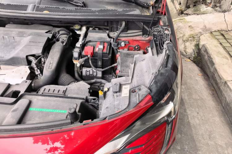 Used Peugeot 4008 2022 400THP Comfort Edition Engine Bay Left