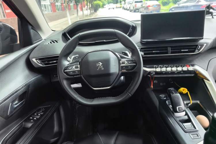 Used Peugeot 4008 2022 400THP Comfort Edition Steering Wheel