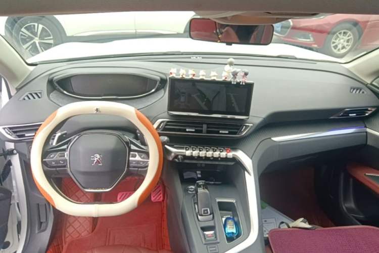Used Peugeot 4008 2022 400THP Comfort Edition Center Console