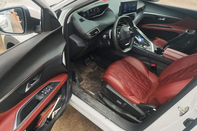 Used Peugeot 4008 2022 400THP Comfort Edition Driver Seat