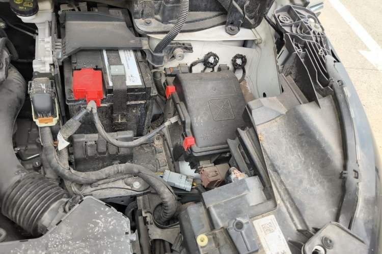 Used Peugeot 4008 2022 400THP Comfort Edition Engine Bay Left
