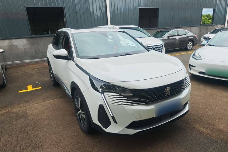 Used Peugeot 4008 2022 400THP Comfort Edition Front Right 45 Deg