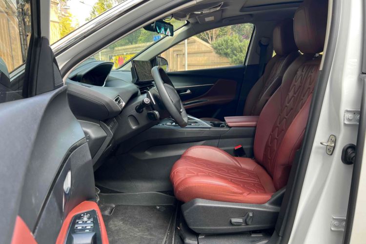 Used Peugeot 4008 2022 400THP Comfort Edition Left Front Seat