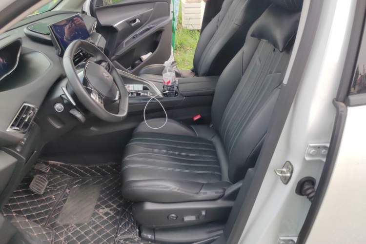 Used Peugeot 4008 2022 400THP Night Tech Edition Left Front Seat