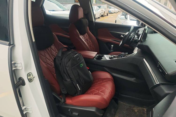Used Peugeot 4008 2022 400THP Comfort Edition Right Front Seat