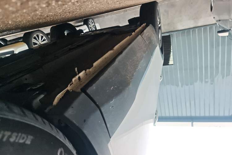 Used Peugeot 4008 2022 400THP Comfort Edition Right Side Sill