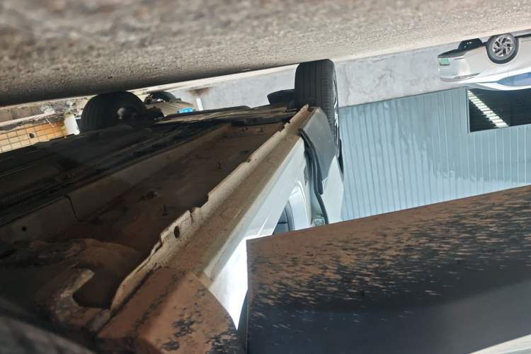 Used Peugeot 4008 2022 400THP Comfort Edition Right Side Sill