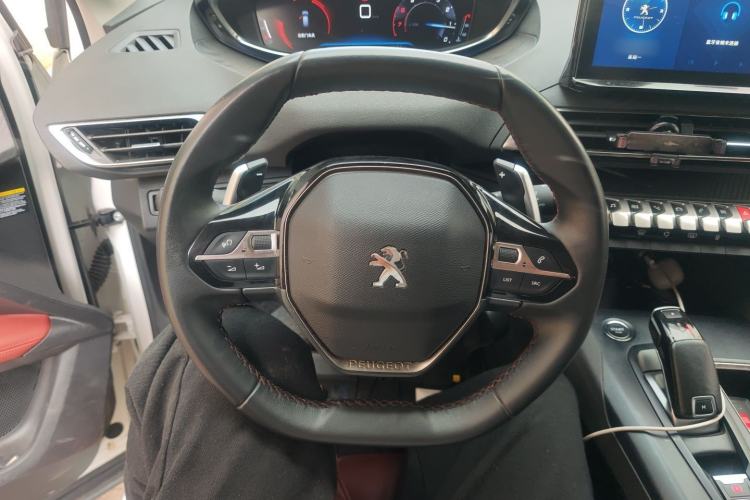 Used Peugeot 4008 2022 400THP Comfort Edition Steering Wheel