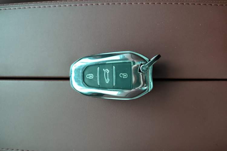 Used Peugeot 4008 2022 400THP Comfort Edition Vehicle Key