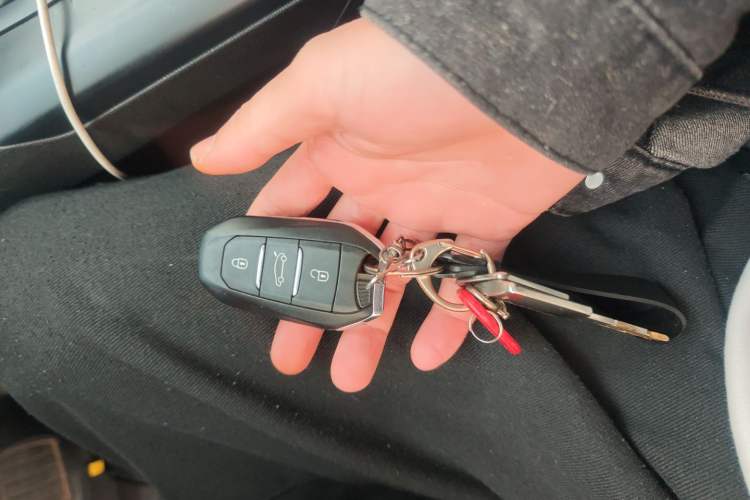 Used Peugeot 4008 2022 400THP Comfort Edition Vehicle Key