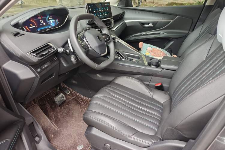 Used Peugeot 4008 2023 360THP Technology Edition Left Front Seat