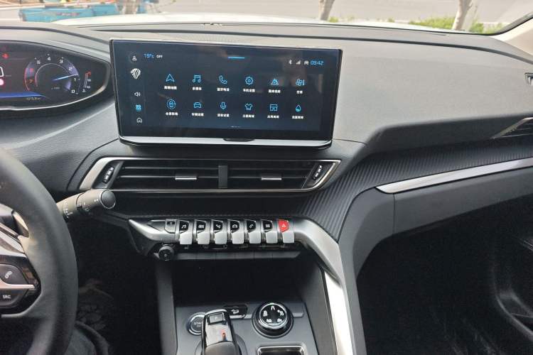 Used Peugeot 4008 2023 360THP Technology Edition Audio And AC Panel