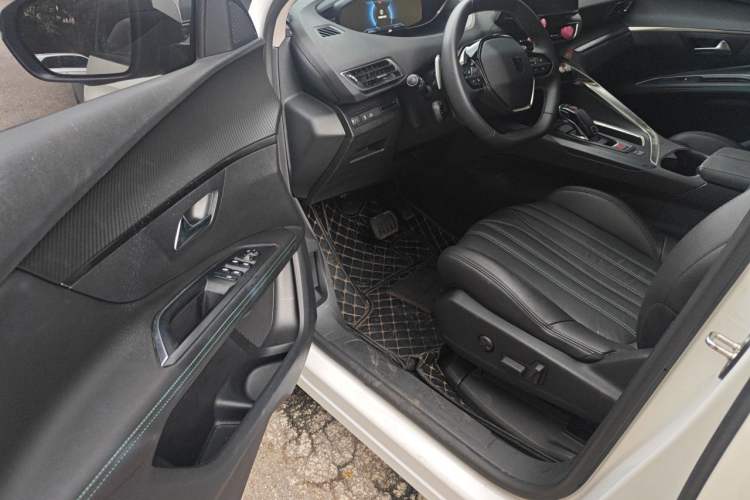 Used Peugeot 4008 2023 360THP Technology Edition Driver Seat