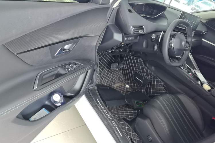 Used Peugeot 4008 2023 360THP Technology Edition Driver Seat