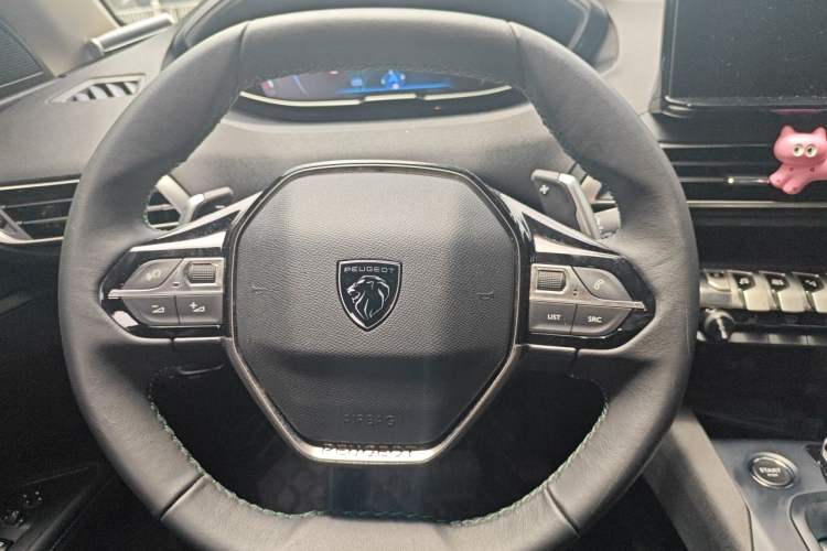 Used Peugeot 4008 2023 360THP Technology Edition Steering Wheel