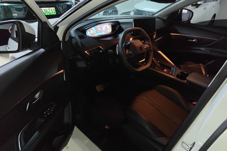 Used Peugeot 4008 2024 360THP Driving Fun Edition Driver Seat