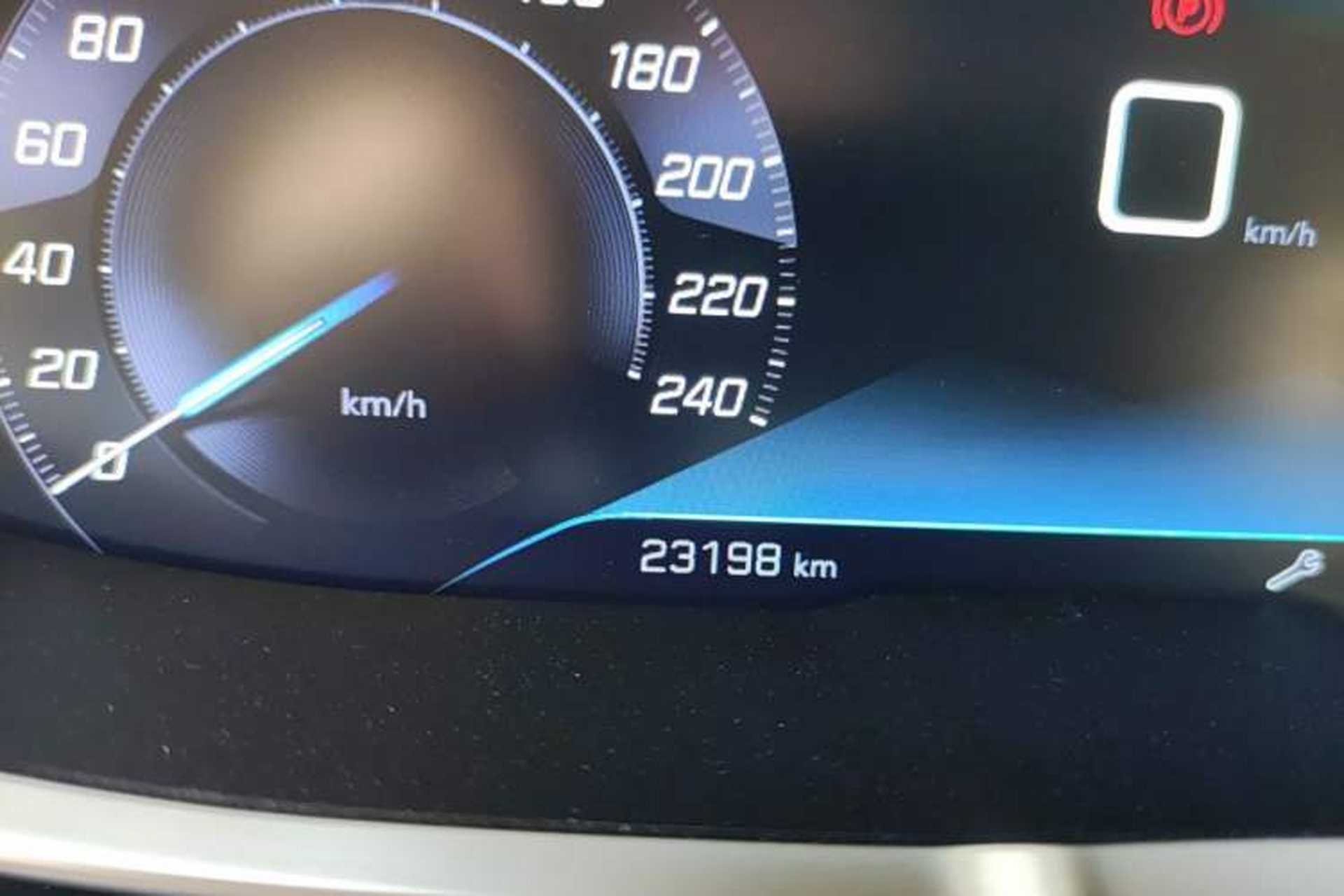 Used Peugeot 4008 2024 360THP Driving Fun Edition Odometer Close Up