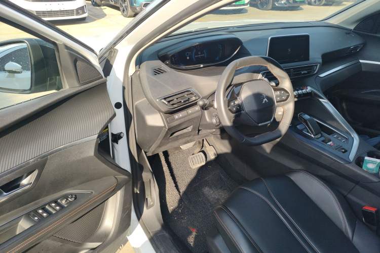 Used Peugeot 4008 New Energy 2020 1.6T PHEV Triple-Engine Luxury Edition Driver Seat