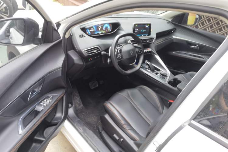 Used Peugeot 4008 New Energy 2020 1.6T PHEV Triple-Engine Luxury Edition Driver Seat