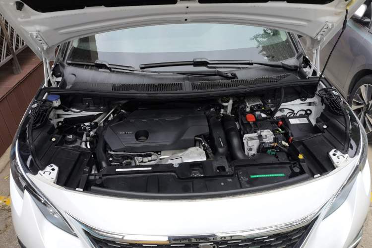 Used Peugeot 4008 New Energy 2020 1.6T PHEV Triple-Engine Luxury Edition Engine Bay