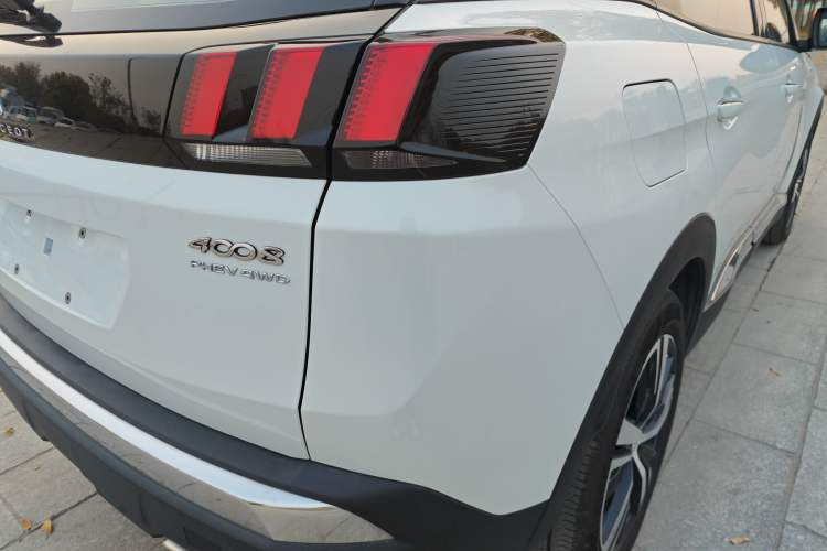 Used Peugeot 4008 New Energy 2020 1.6T PHEV Triple-Engine Luxury Edition Exterior 4