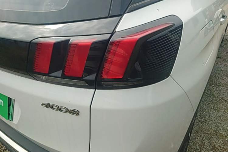 Used Peugeot 4008 New Energy 2020 1.6T PHEV Triple-Engine Luxury Edition Right Rear Taillight