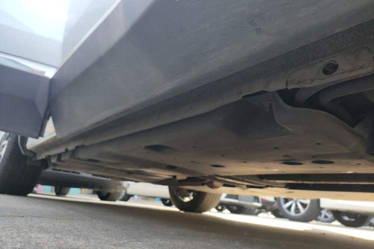 Used Peugeot 4008 New Energy 2020 1.6T PHEV Triple-Engine Luxury Edition Right Side Sill