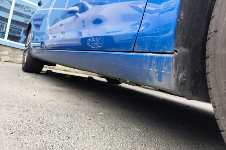 Used Peugeot 408 2019 230THP Automatic Luxury Edition China V Standard Right Side Sill