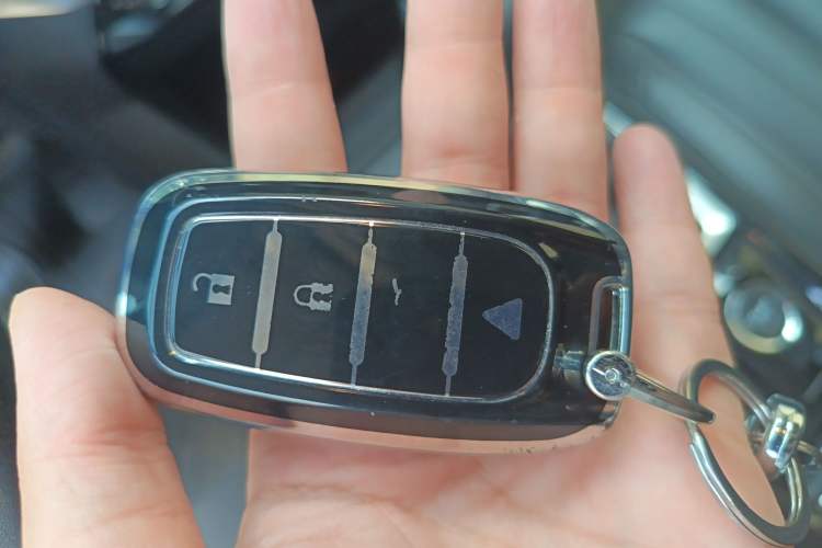Used Peugeot 408 2022 1.6T Light-Chasing Edition Vehicle Key