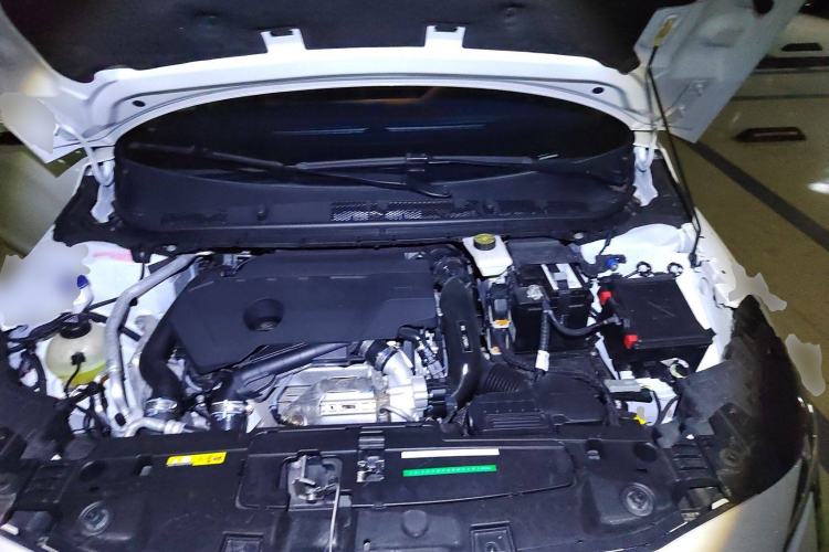 Used Peugeot 408 2022 1.6T Light-Chasing Edition Engine Bay
