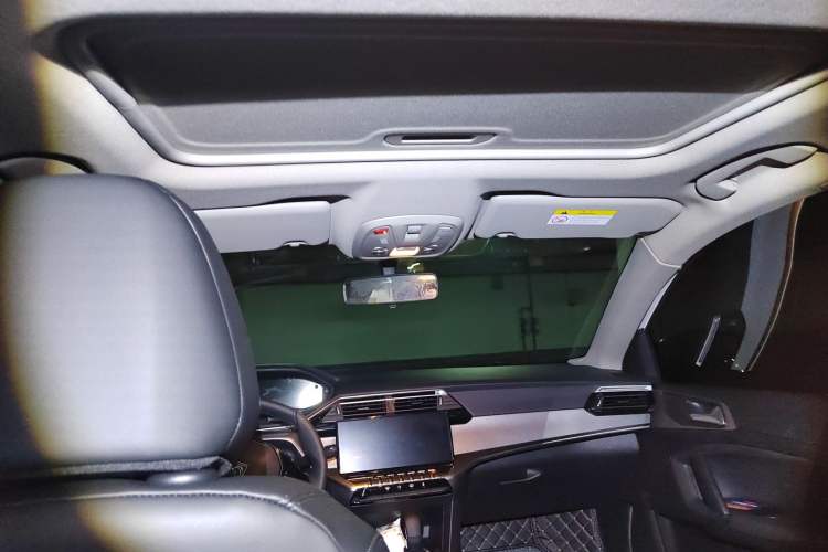 Used Peugeot 408 2022 1.6T Light-Chasing Edition Headliner