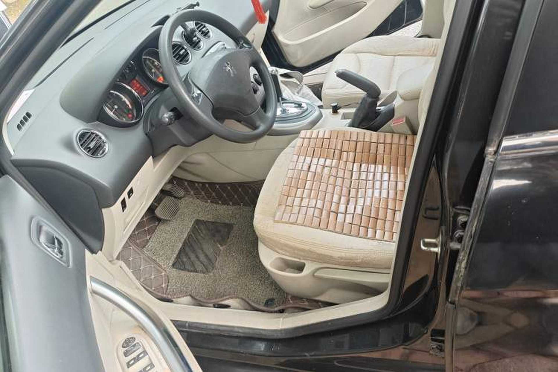 Used Peugeot 408 2010 2.0L Automatic Comfort Edition Driver Seat