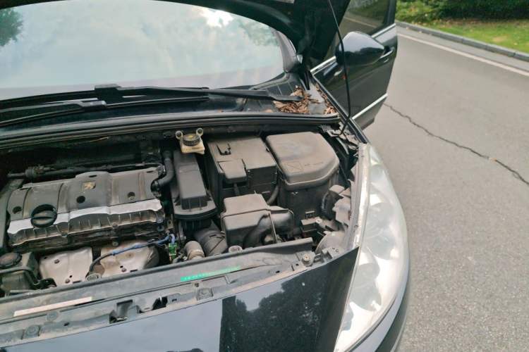 Used Peugeot 408 2010 1.6L Automatic Comfort Edition Engine Bay Left