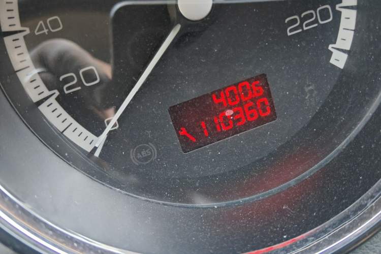 Used Peugeot 408 2010 2.0L Manual Comfort Edition Odometer Close Up