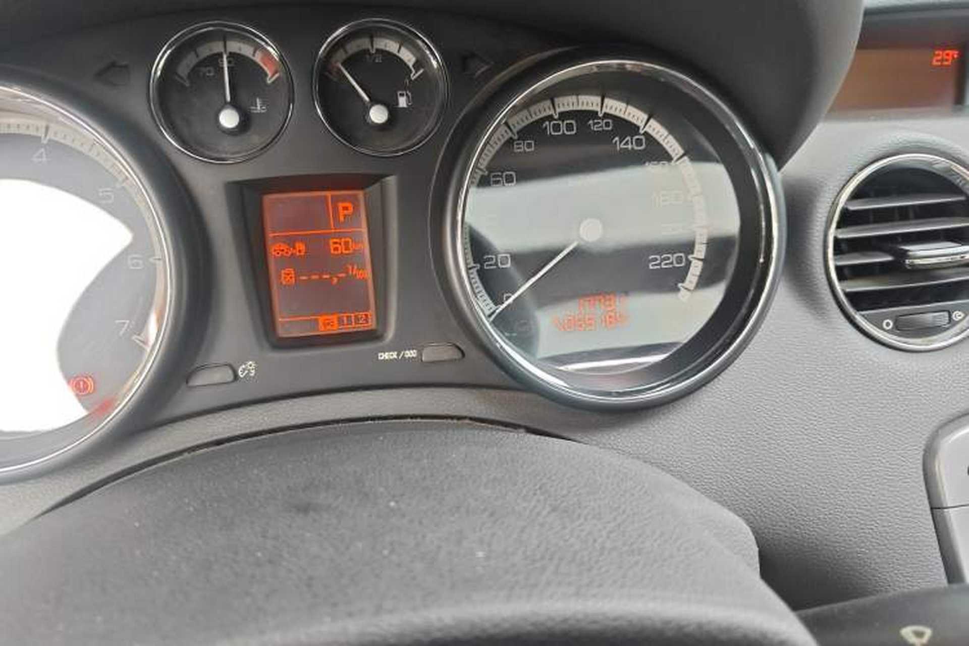 Used Peugeot 408 2010 2.0L Automatic Comfort Edition Odometer Close Up