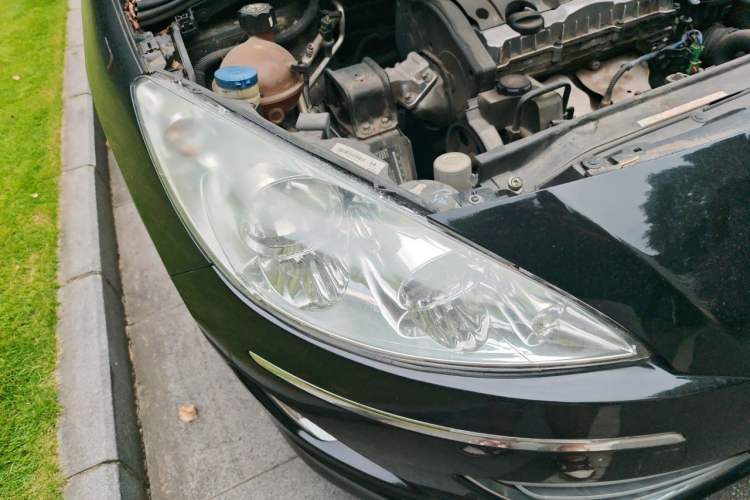 Used Peugeot 408 2010 1.6L Automatic Comfort Edition Right Front Headlight