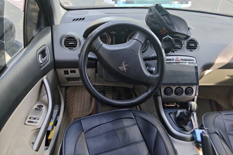 Used Peugeot 408 2010 2.0L Manual Comfort Edition Steering Wheel