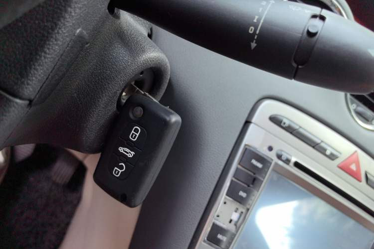 Used Peugeot 408 2010 2.0L Automatic Comfort Edition Vehicle Key