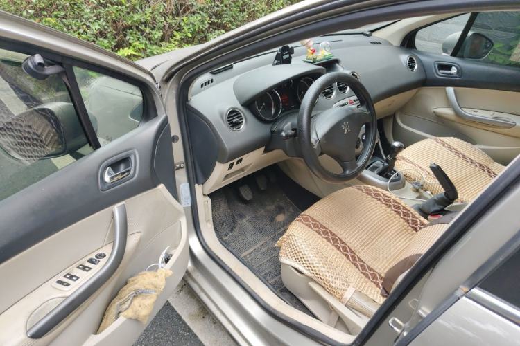 Used Peugeot 408 2010 1.6L Manual Comfort Edition Driver Seat