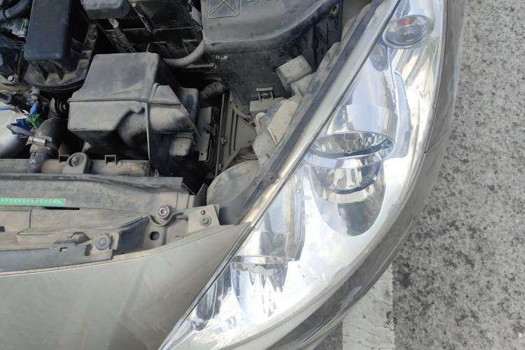Used Peugeot 408 2010 1.6L Manual Luxury Edition Engine Bay Left