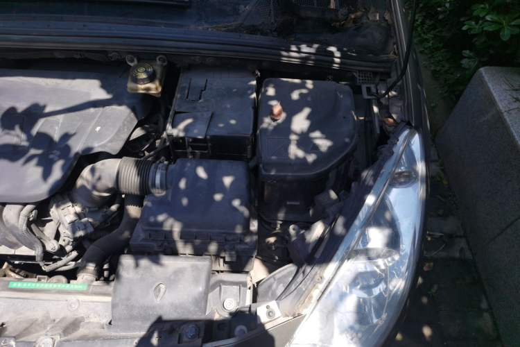 Used Peugeot 408 2010 2.0L Manual Luxury Edition Engine Bay Left